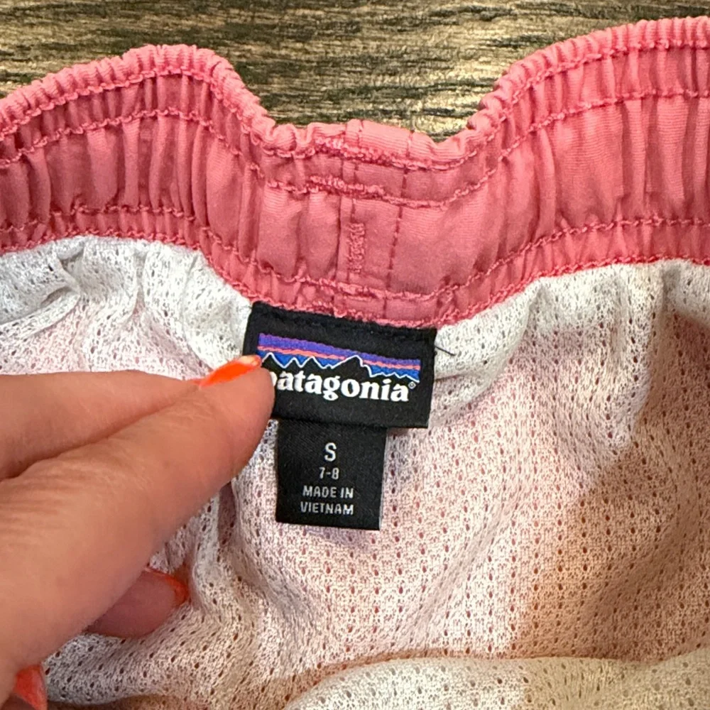 Patagonia Kids Lined Baggies 2 pair - Picture 4 of 10